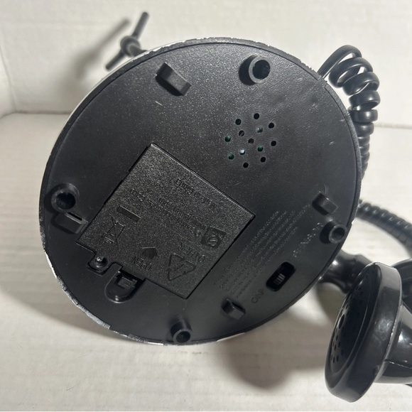 Gemmy Spooky Skull Haunted Halloween
Talking Telephone Victorian Phone - Picture 7 of 7